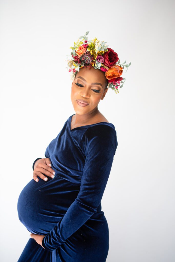 Capture your maternity moments with our Professional Maternity Photography in Fourways, Midrand, Sandton. Book your Maternity Shoot today.