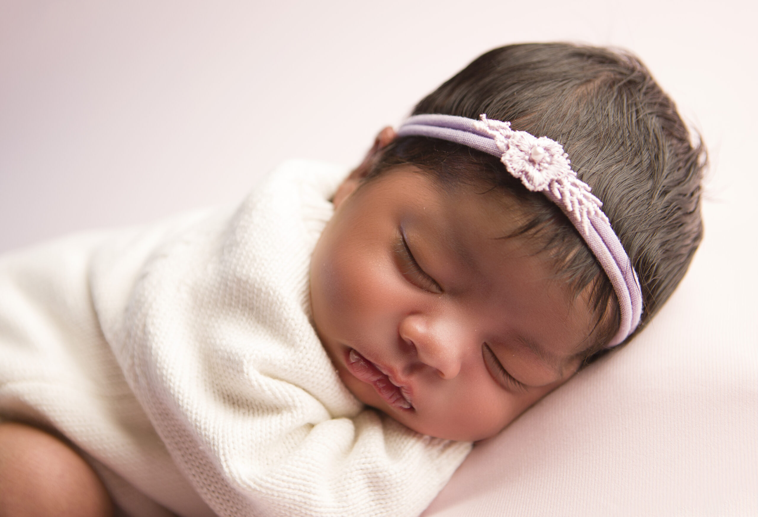 Beautiful_baby_girl_newborn_photoshoot_Sandton_Midrand_Fourways7