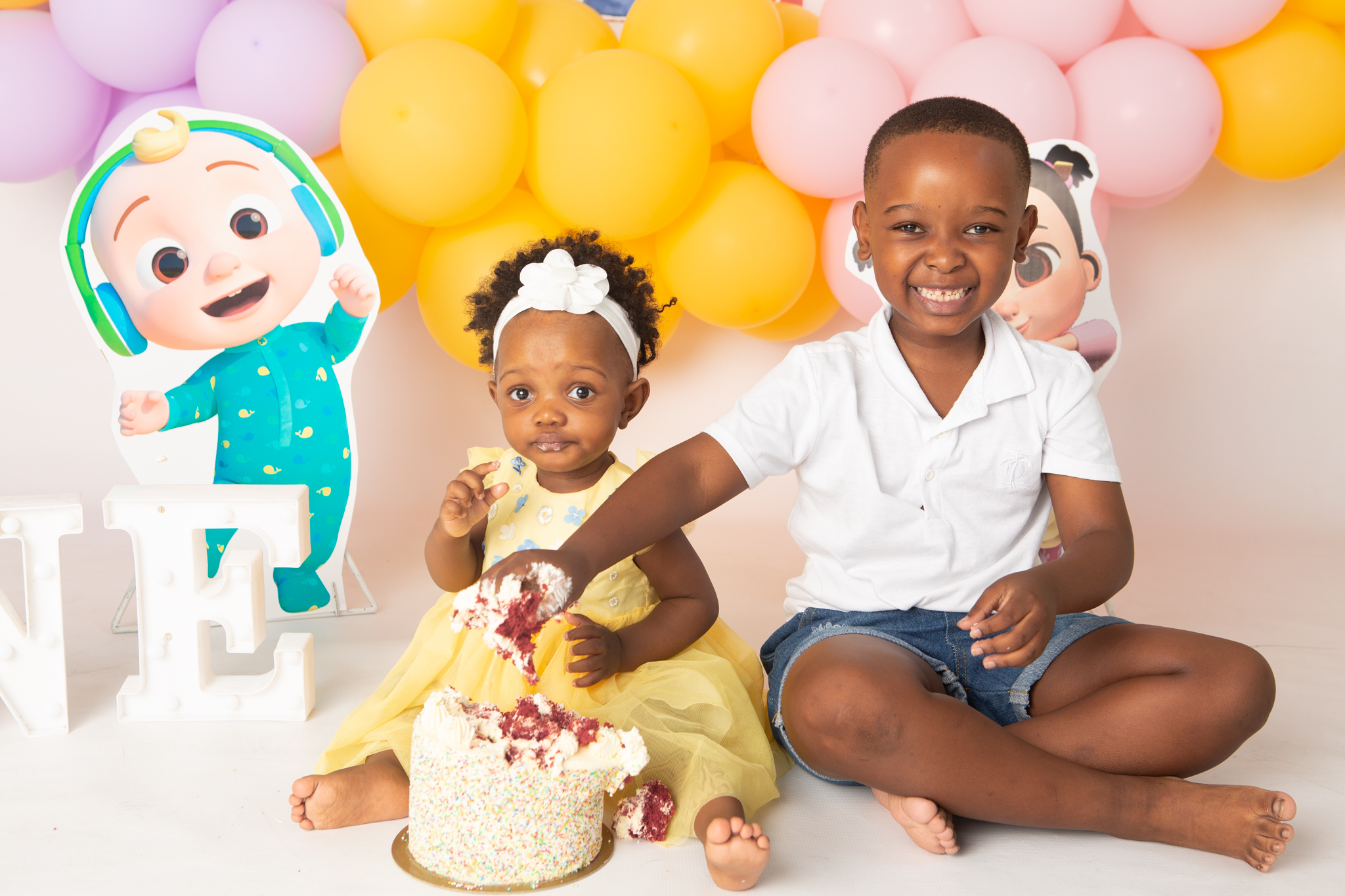 Cocomelon+Cake_smash_Photoshoot_With_Cake_Smash_Photographer_In_Midrand_Fourways_And_Sandton