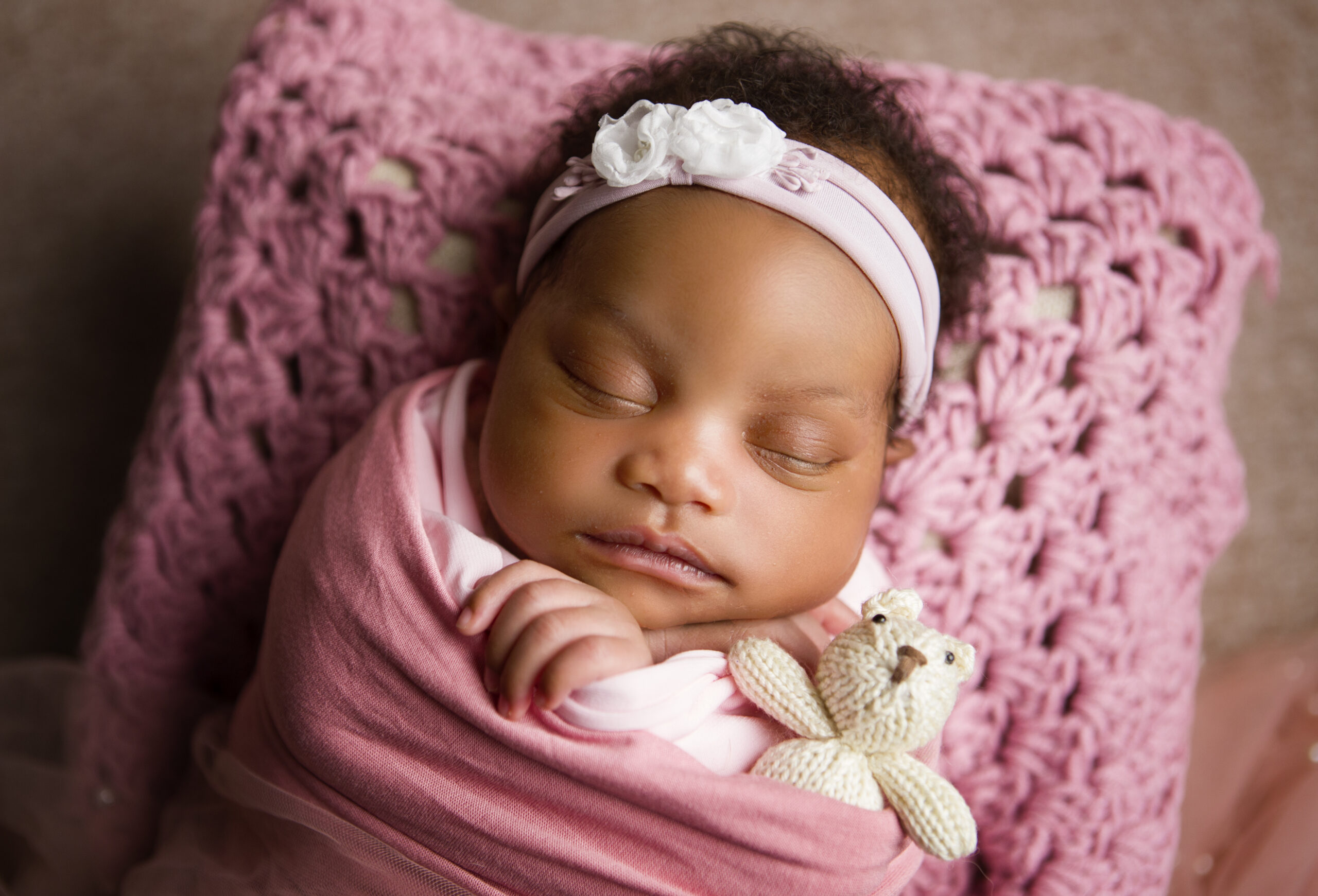 Newborn_Photoshoot_baby-Girl_Centurion_2024(2)